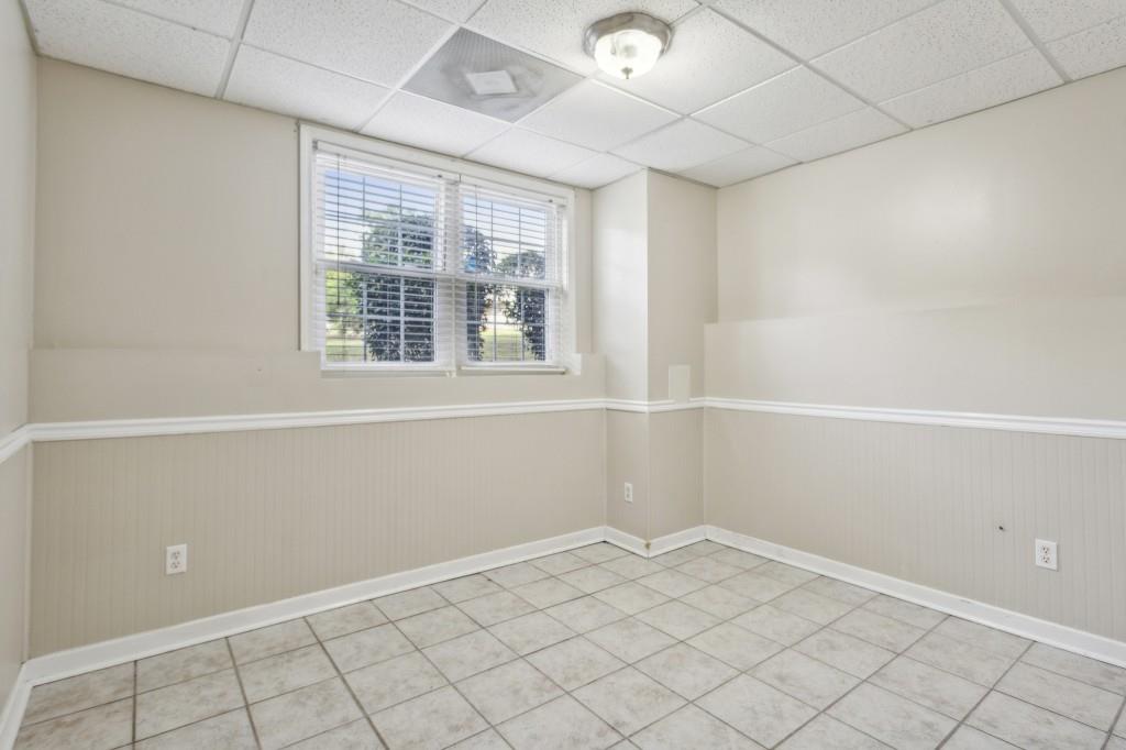 37 Knights Court