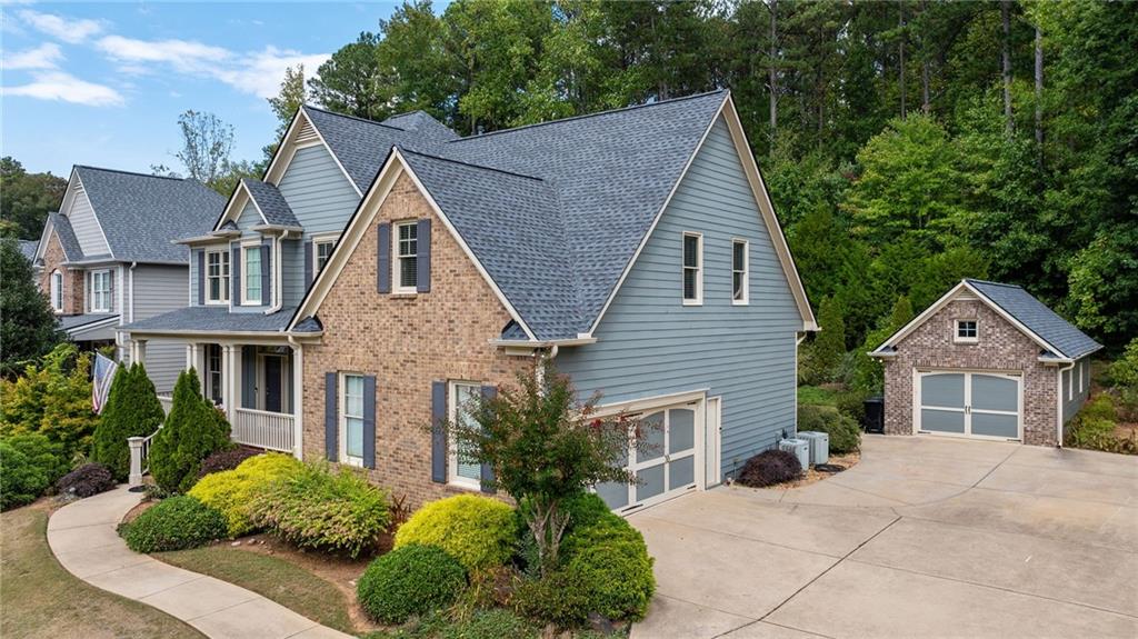 114 Amberhill Lane
