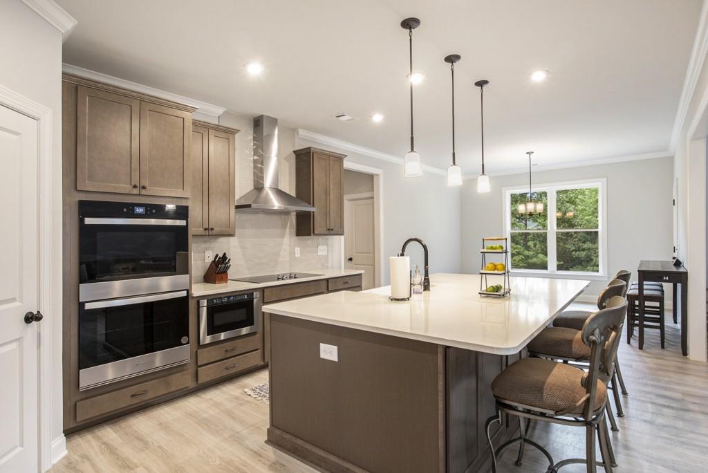 7570 Sunridge