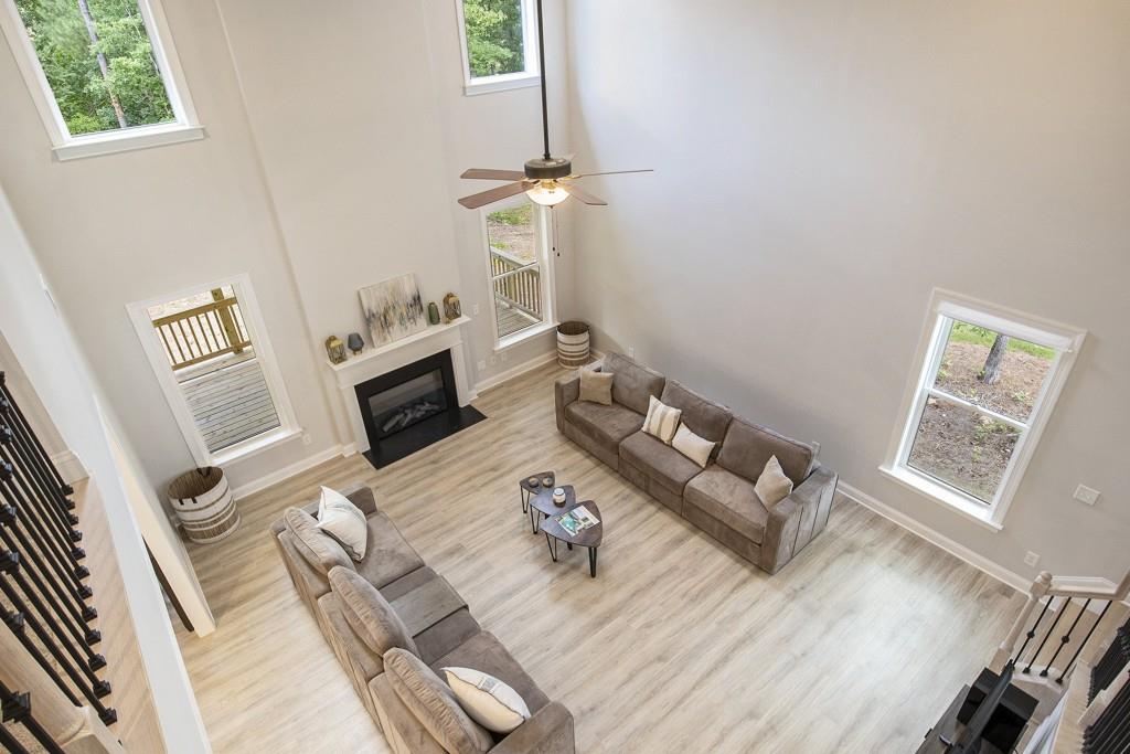 7570 Sunridge