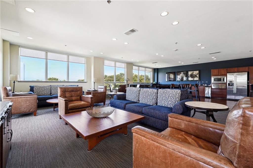 201 W Ponce De Leon Avenue Unit 42