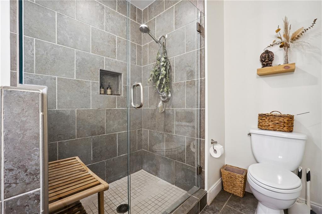 201 W Ponce De Leon Avenue Unit 42