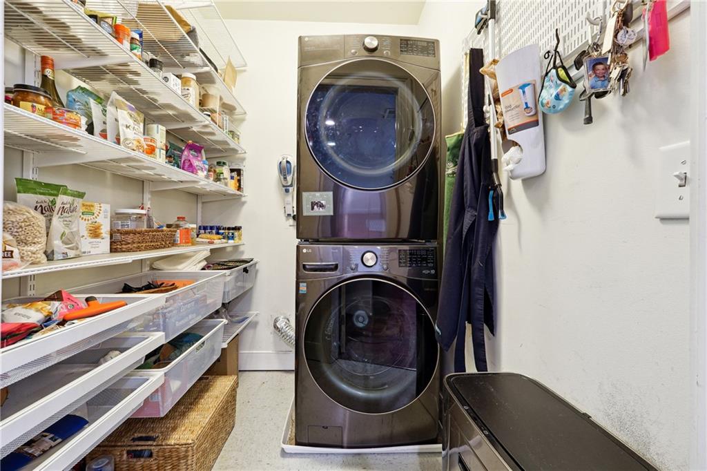 201 W Ponce De Leon Avenue Unit 42