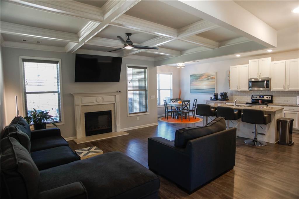 7681 Silk Tree Pointe