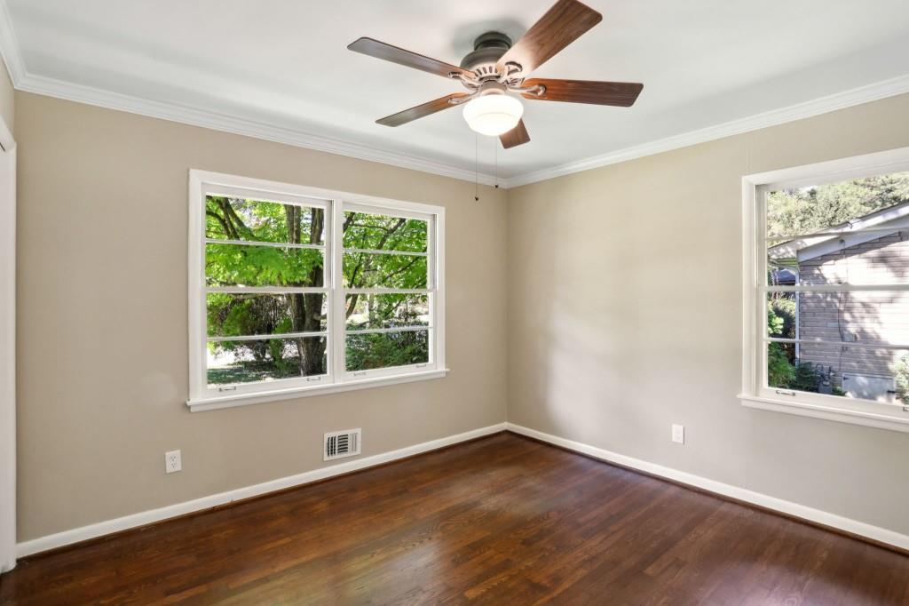 1684 Edinburgh Drive