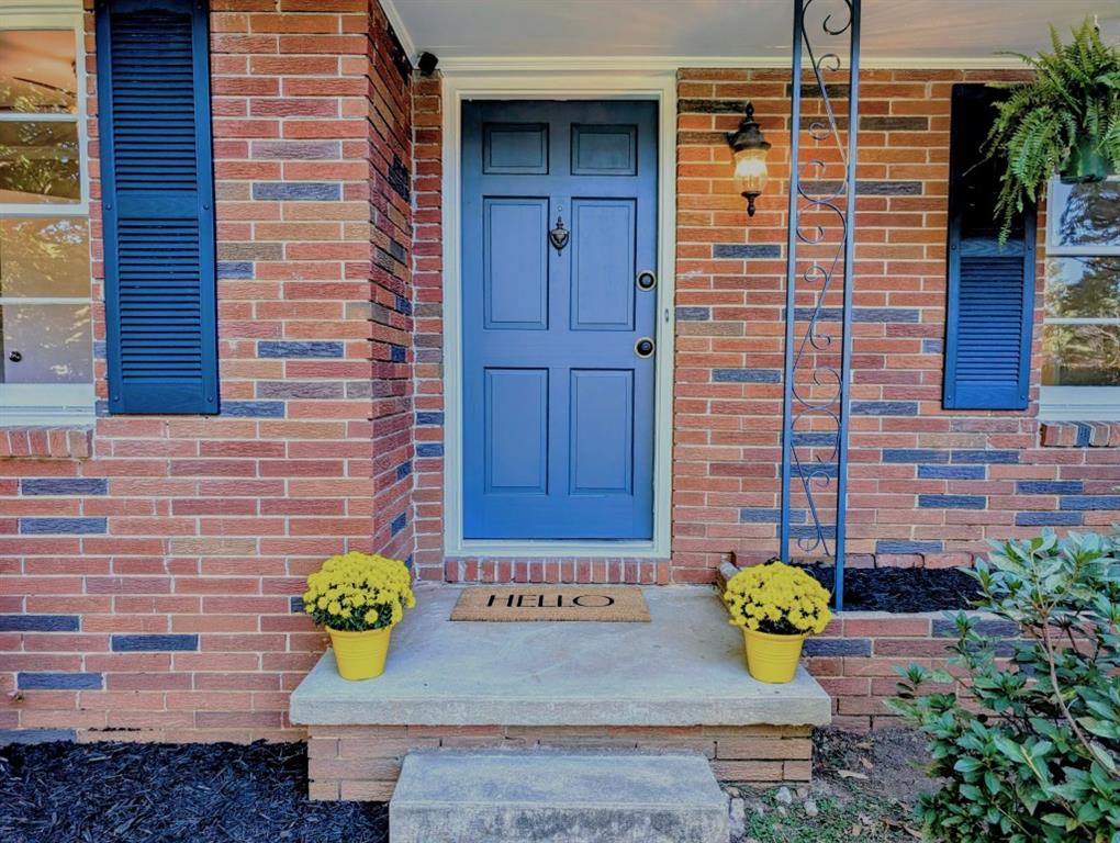 1684 Edinburgh Drive