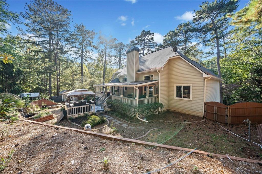 3245 Crestview Drive