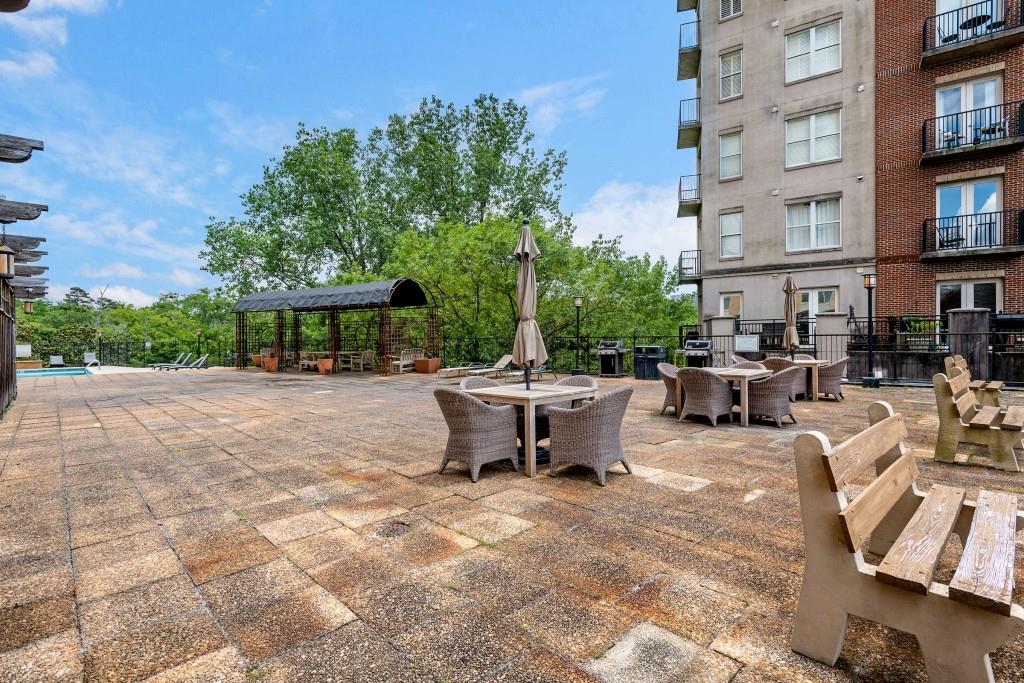 2285 Peachtree Road NE Unit 1204