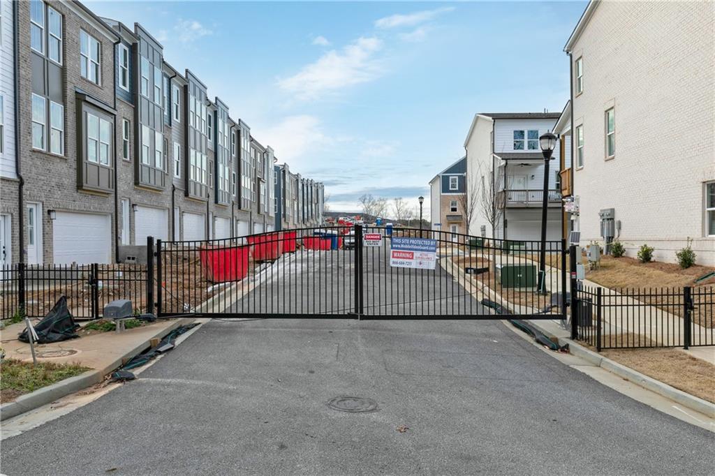 1385 Creek View Lane NW