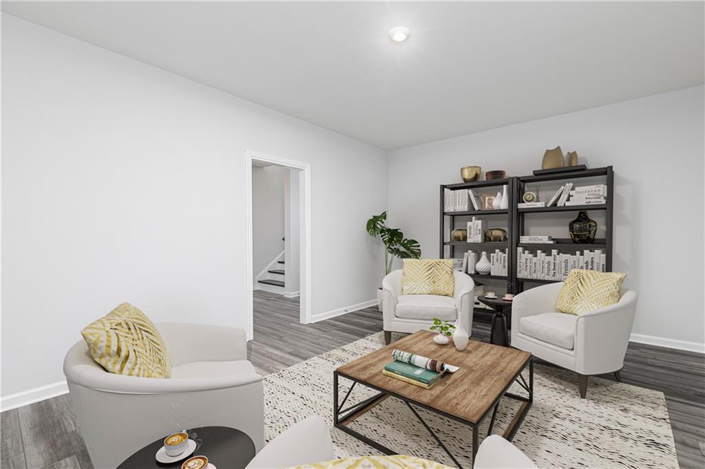 1385 Creek View Lane NW