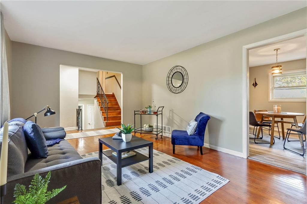 2575 Williamsburg Drive