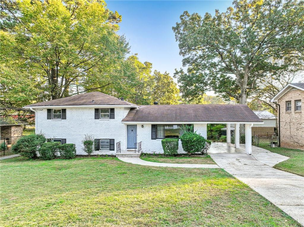 2575 Williamsburg Drive