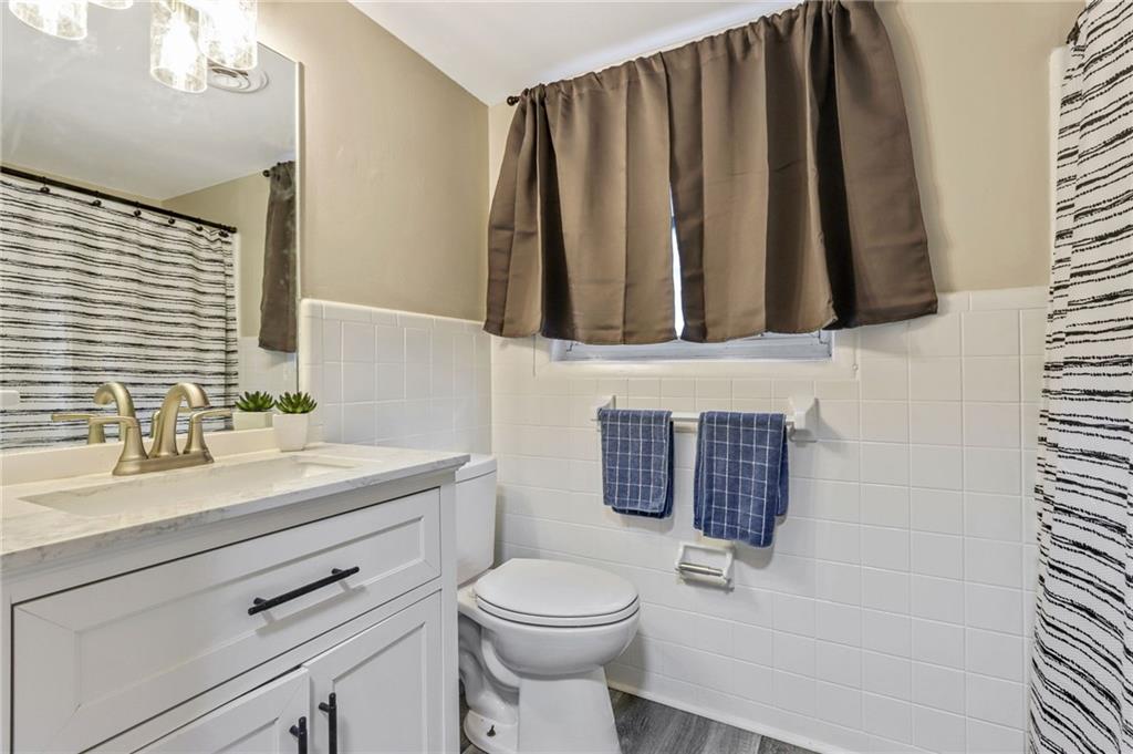 2575 Williamsburg Drive