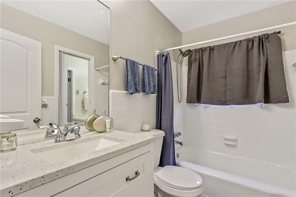 2575 Williamsburg Drive