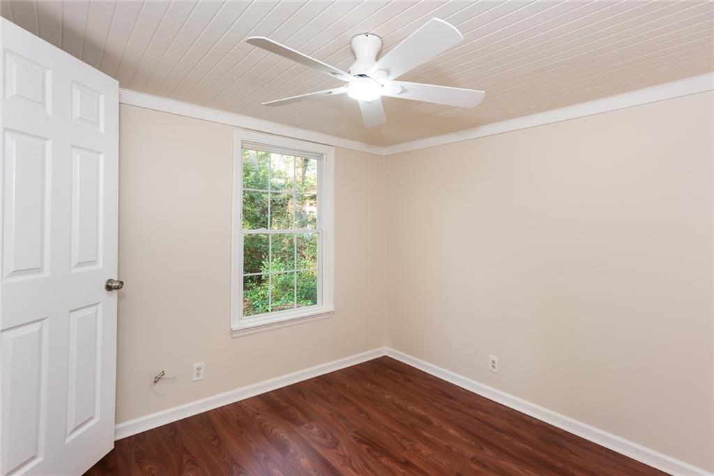 1383 Sandy Lane