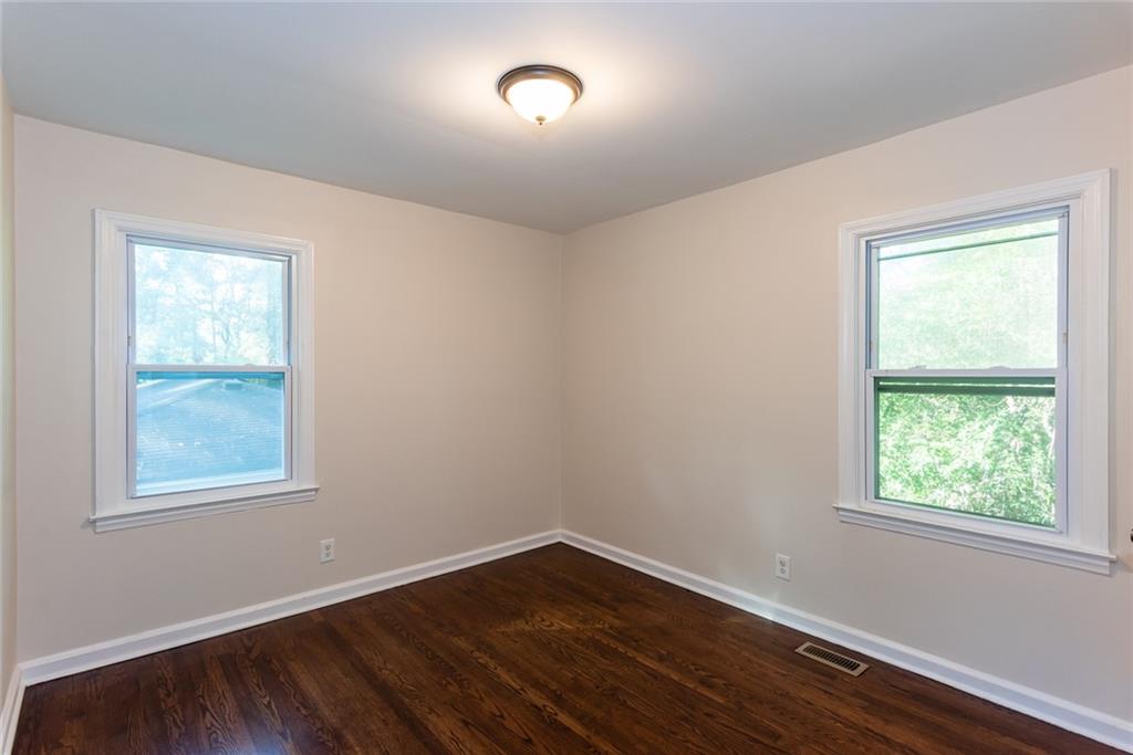 1383 Sandy Lane