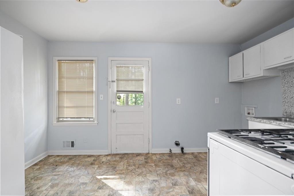 568 Past Street
