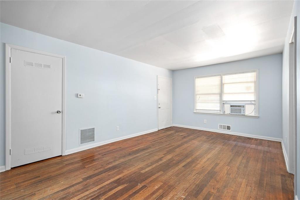 568 Past Street