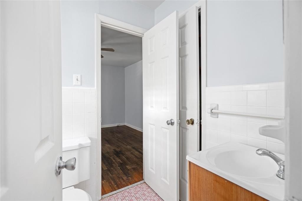 568 Past Street