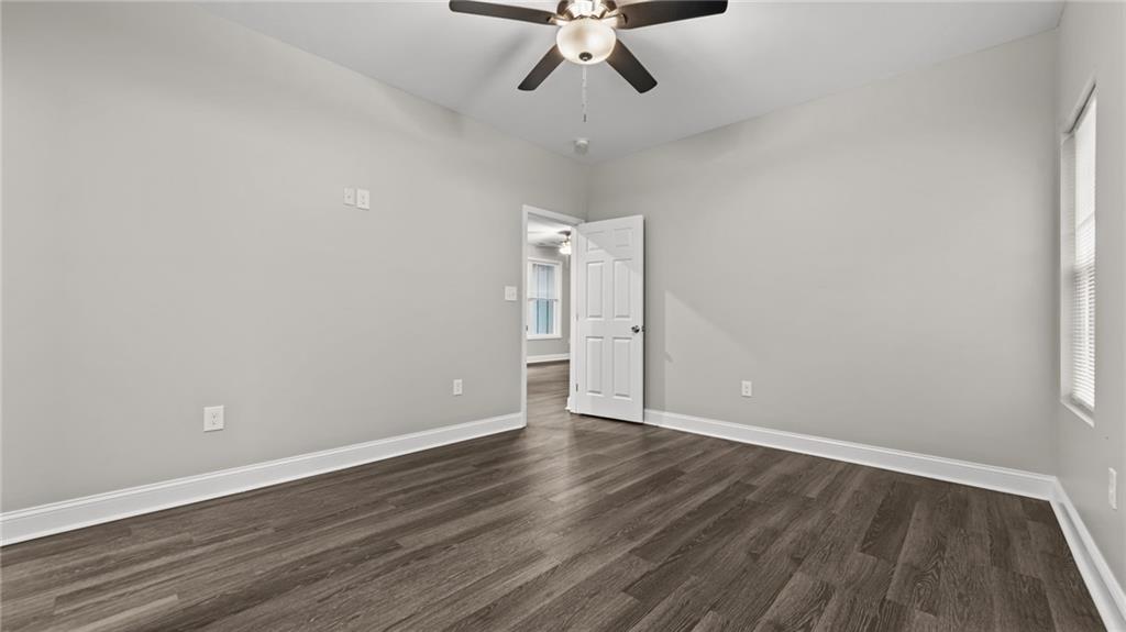 10 Holland Drive SW