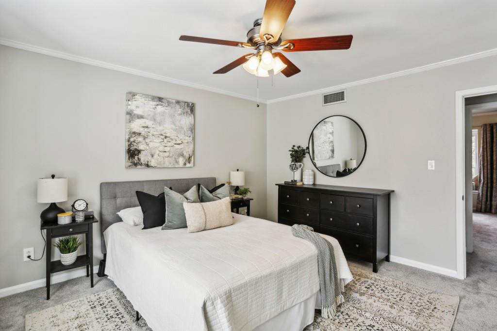 29 La Rue Place NW