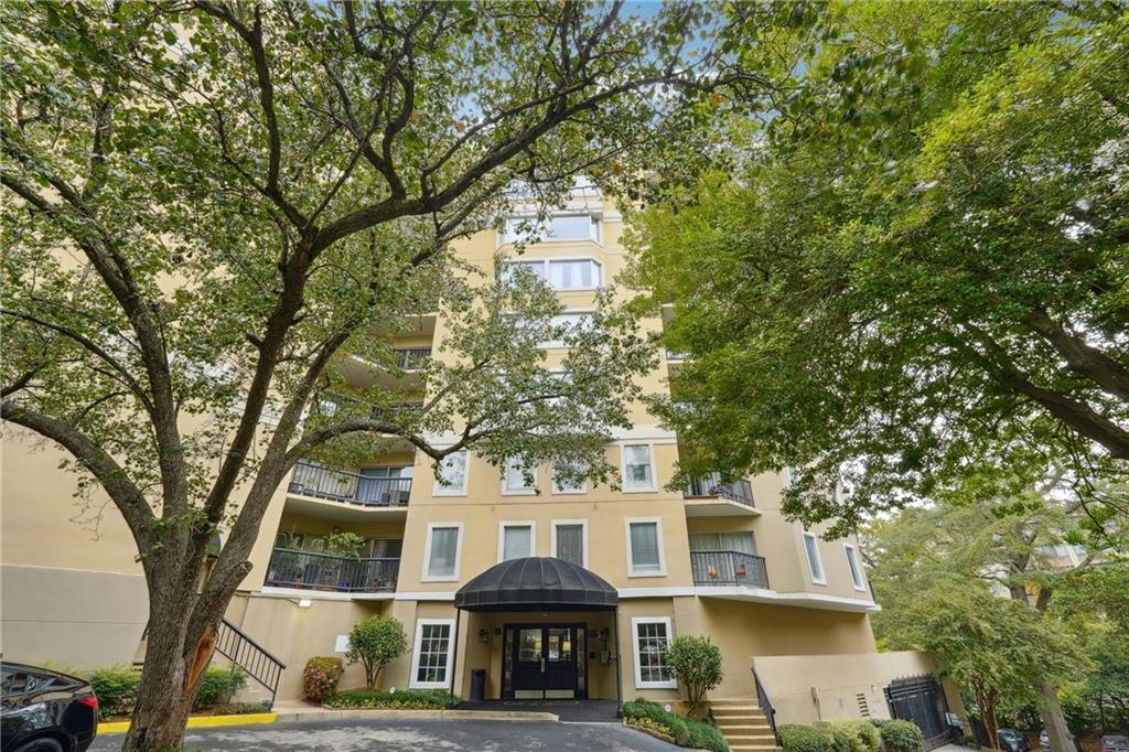 1 Biscayne Drive NW Unit 107