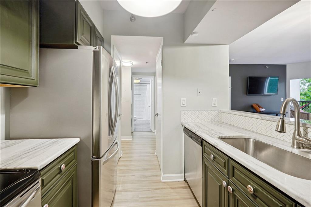 1 Biscayne Drive NW Unit 107