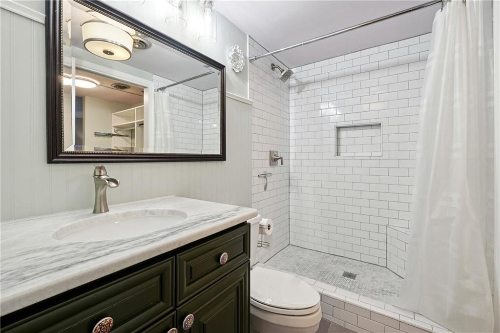 1 Biscayne Drive NW Unit 107