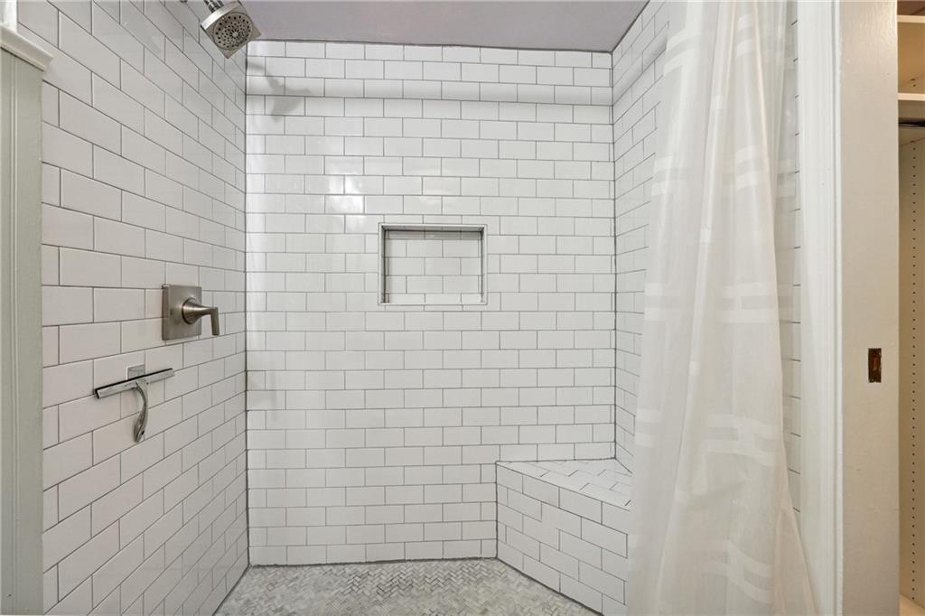 1 Biscayne Drive NW Unit 107