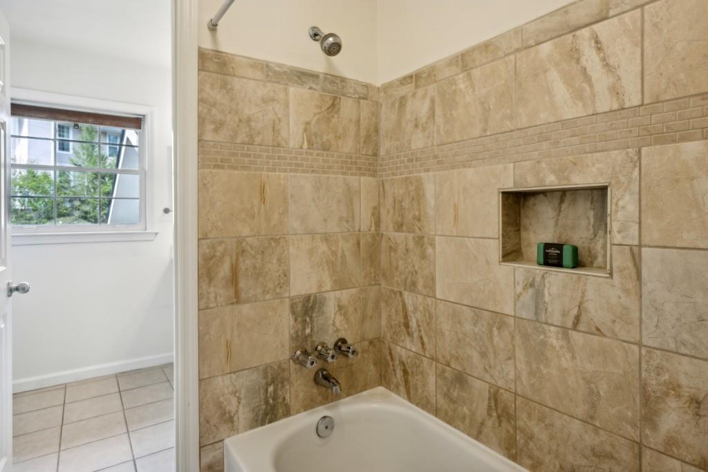 1130 Moorestown