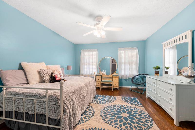 2178 Greencrest Drive NE