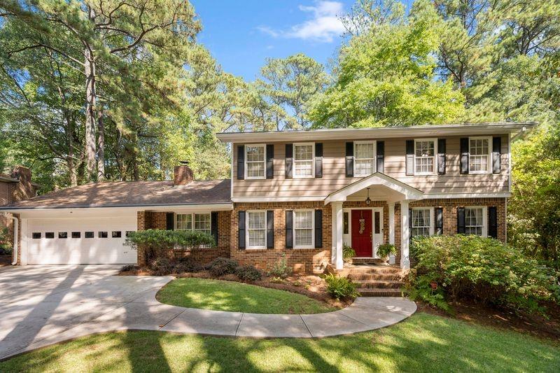 2178 Greencrest Drive NE