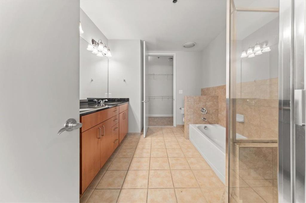 711 COSMOPOLITAN Drive NE Unit 249