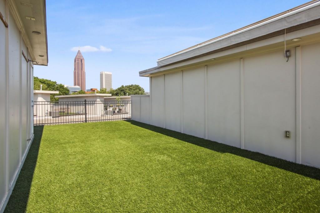 333 Brownstones Circle NE