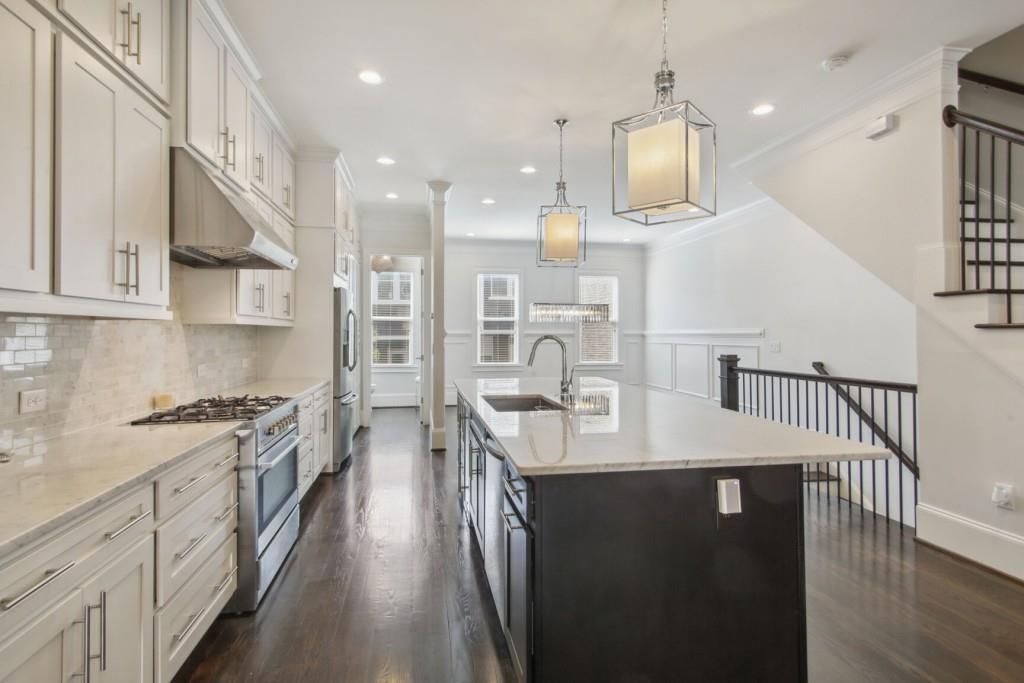 333 Brownstones Circle NE