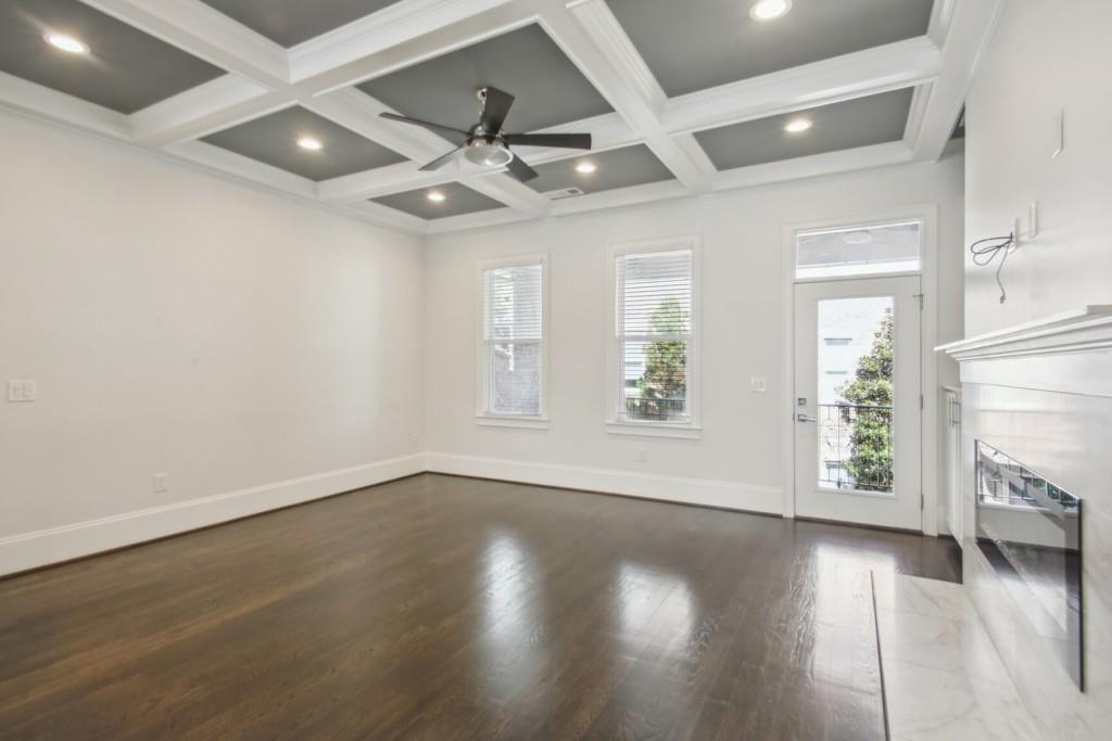 333 Brownstones Circle NE