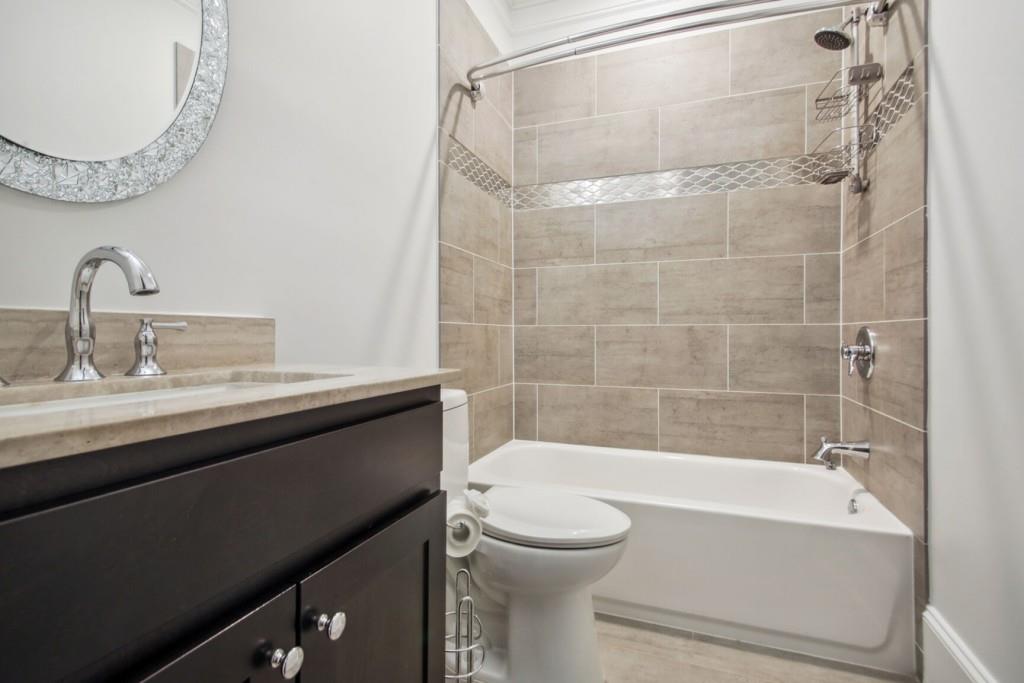 333 Brownstones Circle NE