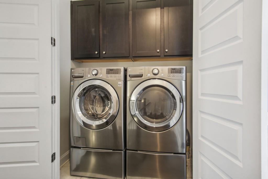 333 Brownstones Circle NE