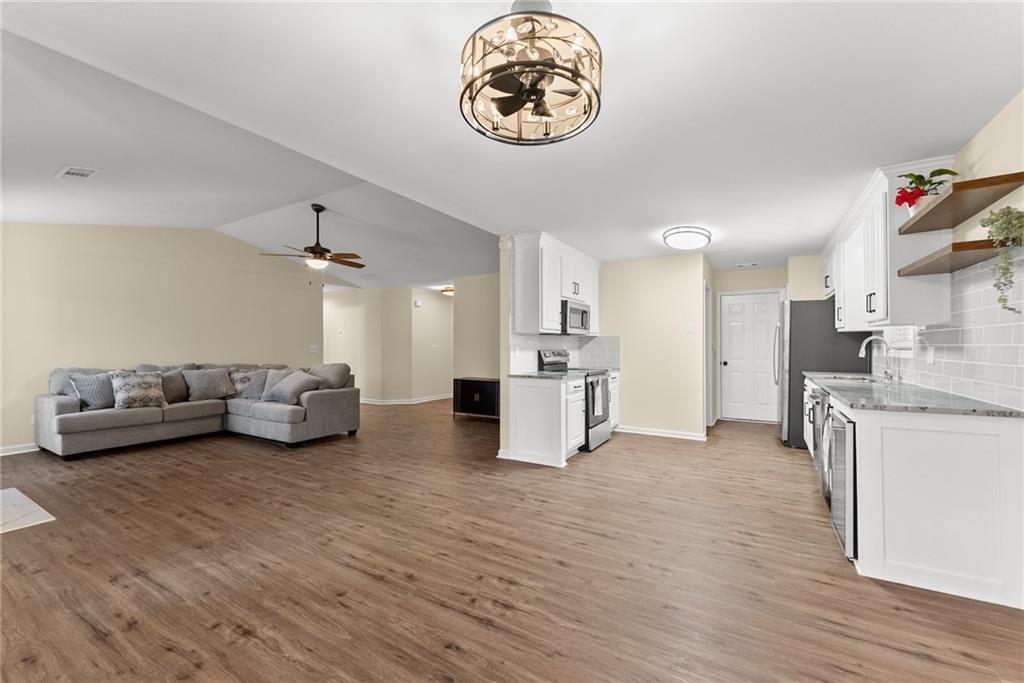 2652 Sam Calvin Drive