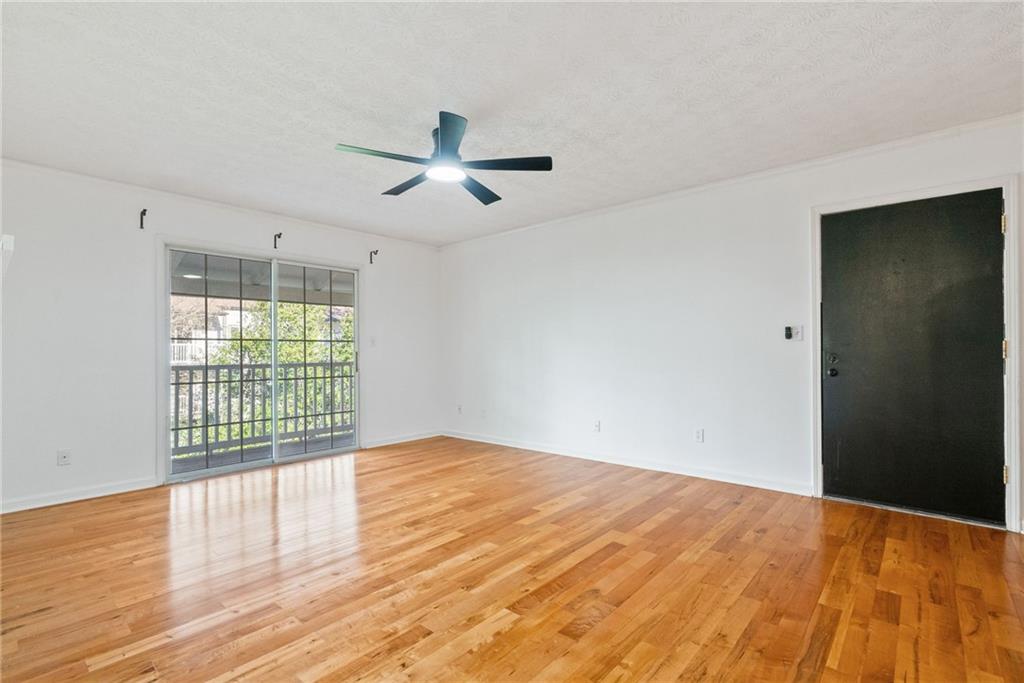 3160 Seven Pines Court Unit 301