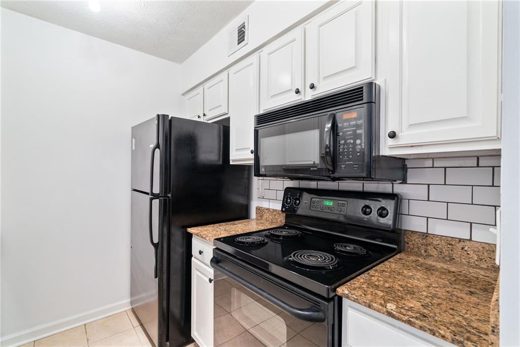 3160 Seven Pines Court Unit 301
