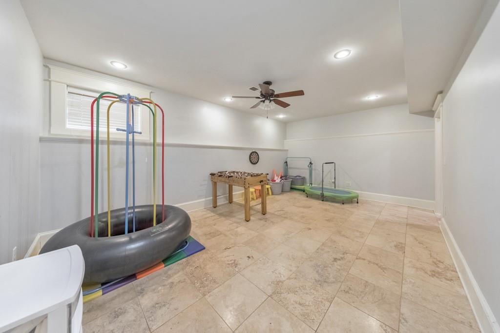 3172 Lynwood Drive NE