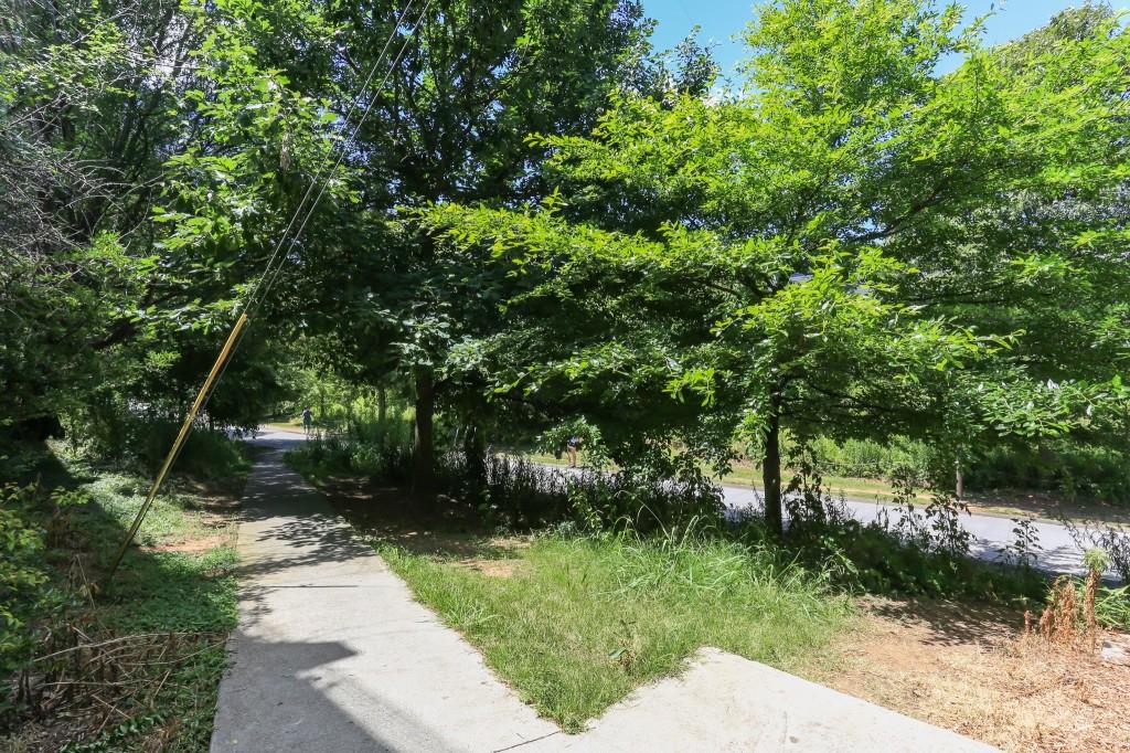 821 Ralph McGill Boulevard NE Unit 3425