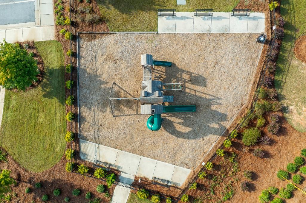 4393 Treadle Road