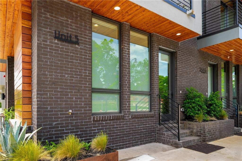 105 Georgia Avenue SE Unit 5