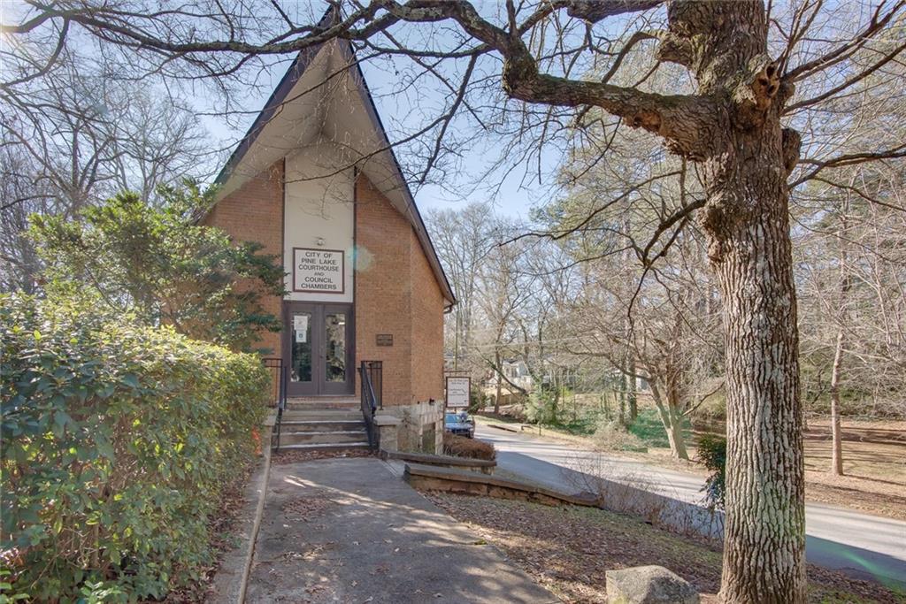 605 Spruce Drive