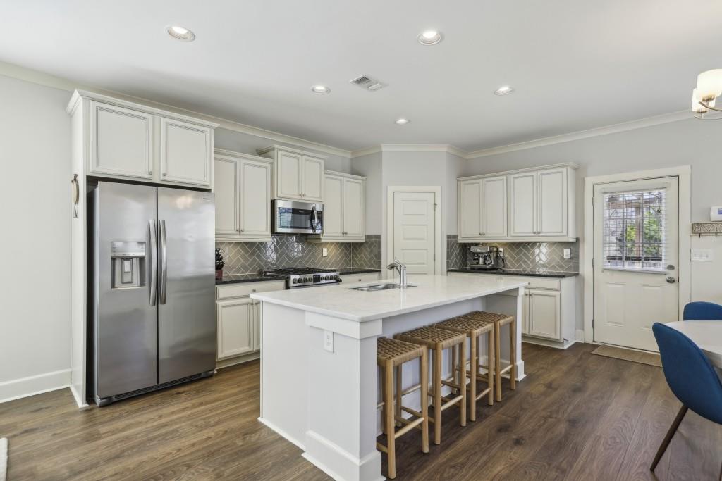 2111 Birkdale Terrace