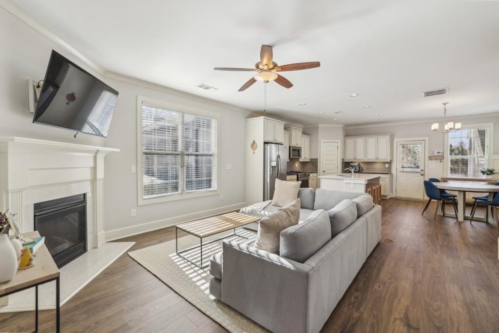 2111 Birkdale Terrace