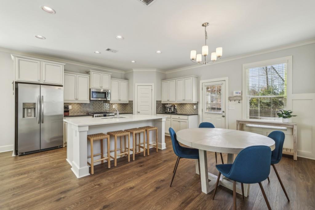 2111 Birkdale Terrace