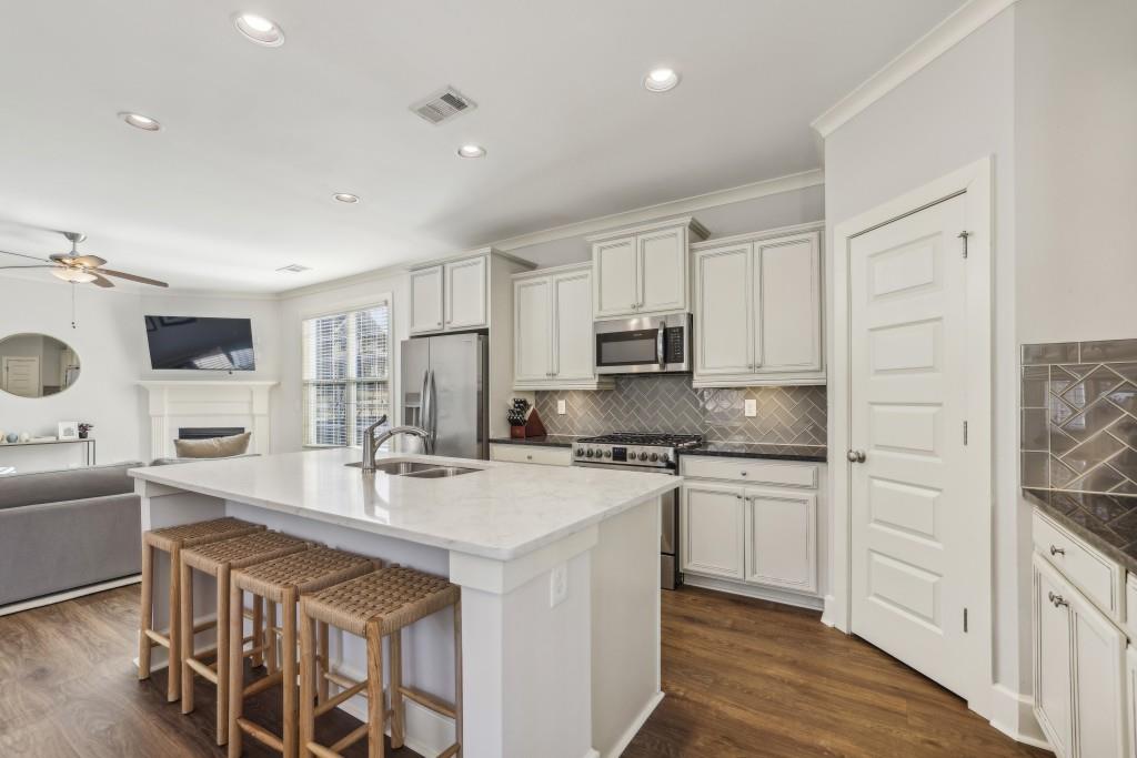 2111 Birkdale Terrace